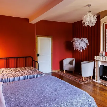 Domaine De Seugnac Bed & Breakfast Pons Exterior photo