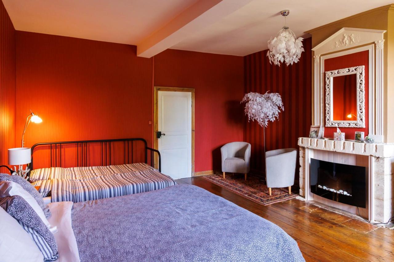 Domaine De Seugnac Bed & Breakfast Pons